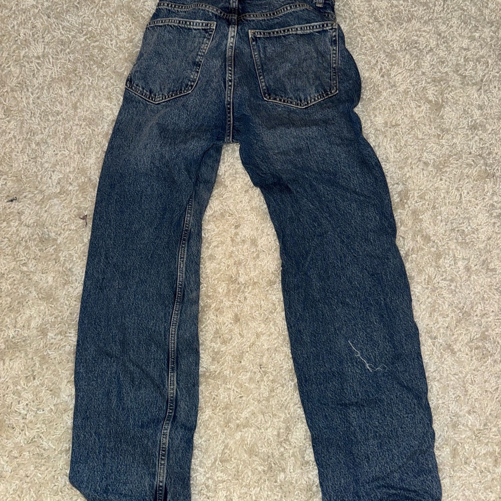 Zara Relaxed Fit Blue Jeans